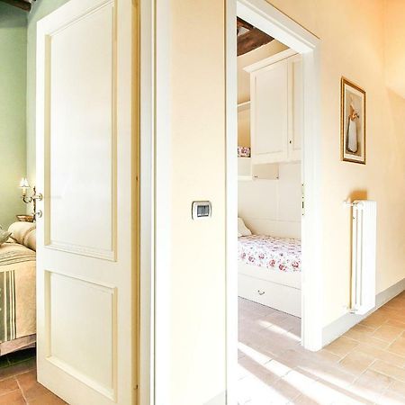 Apartment Guinigi With Private Courtyard Lucca Esterno foto