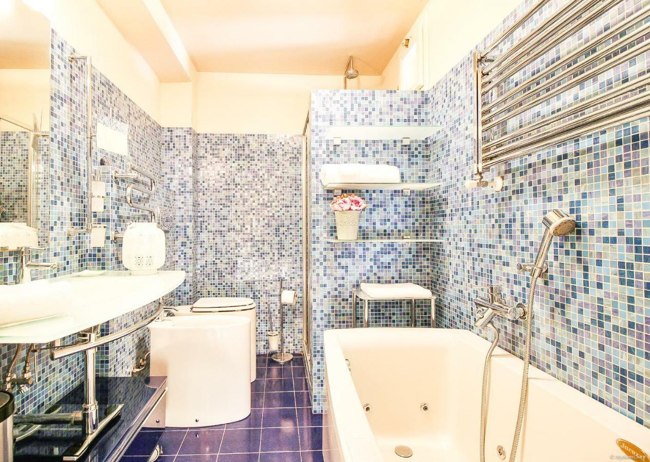 Apartment Guinigi With Private Courtyard Lucca Esterno foto